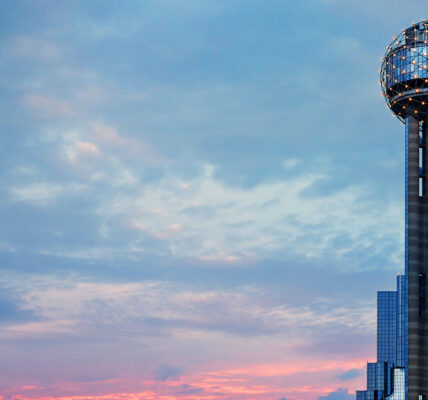 reunion tower